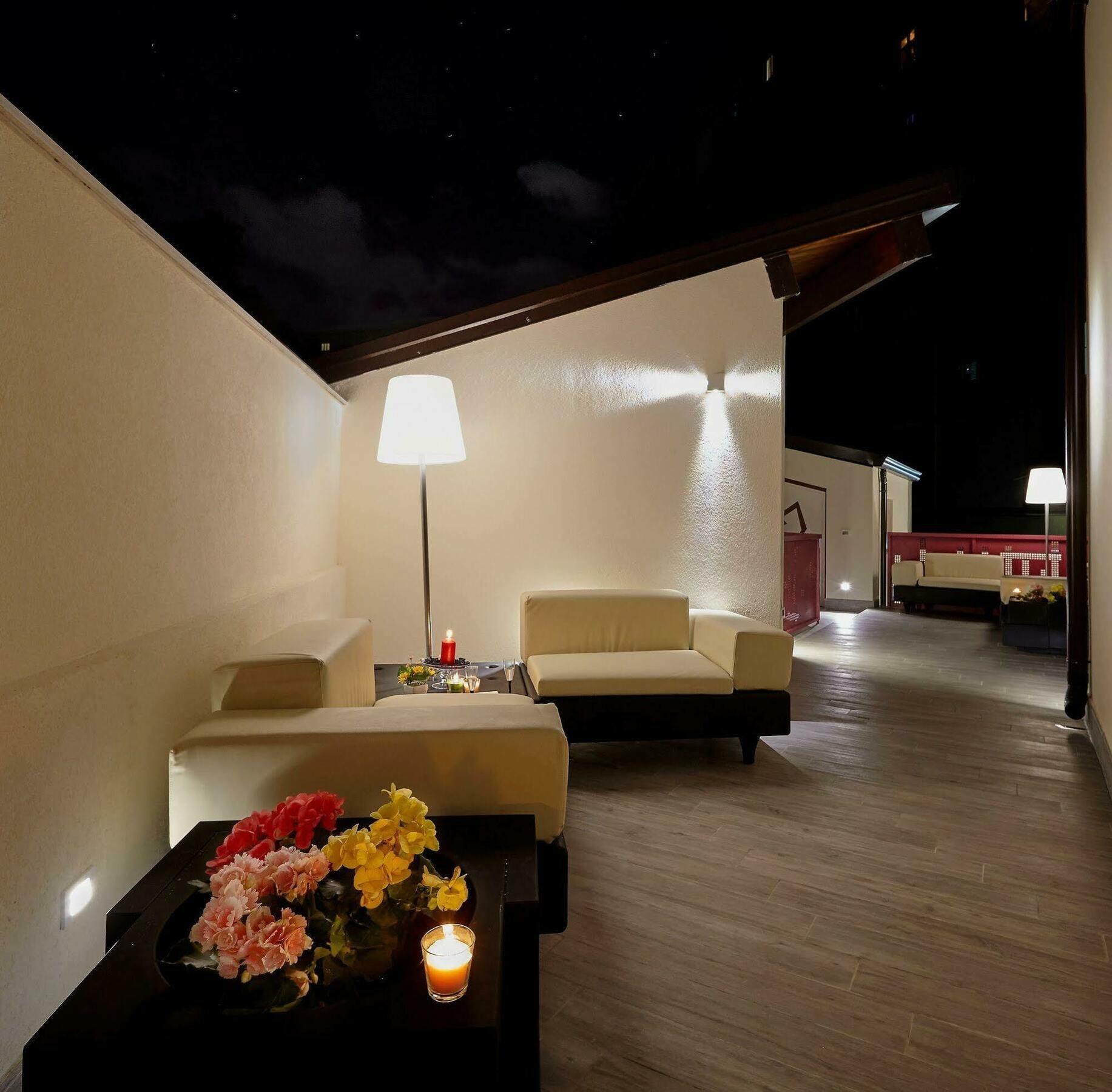 โรงแรมฮอสพิทาลิตี้ ปาแลร์โม ภายนอก รูปภาพ
